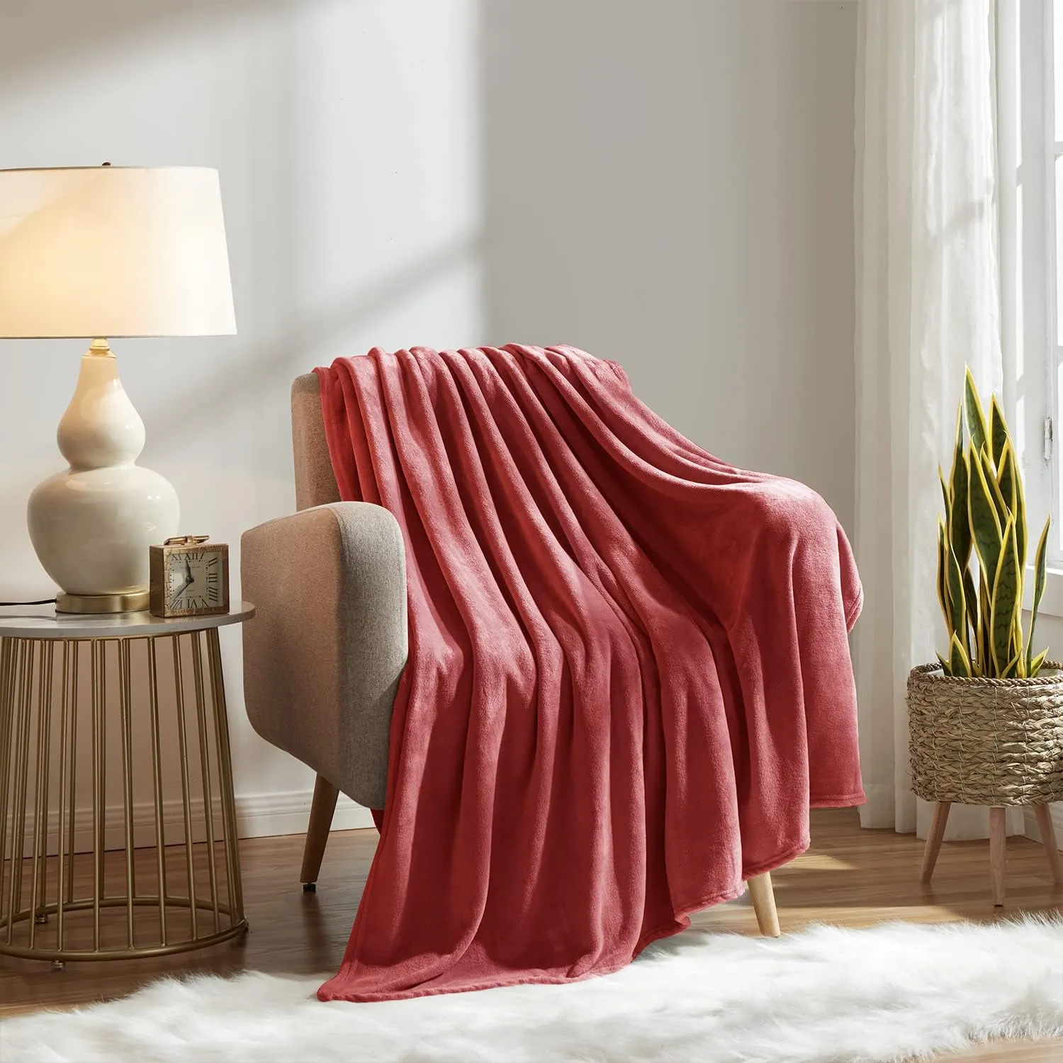 KMUSET Fleece Blanket Throw Size Coral Lightweight Super Soft Cozy Luxury Bed Blanket Microfiber